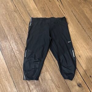 Nike Black Athletic Pants knee length